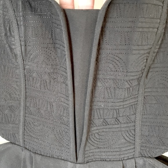 Divided by H&M size 4 cut-out jumpsuit - Picture 8 of 16